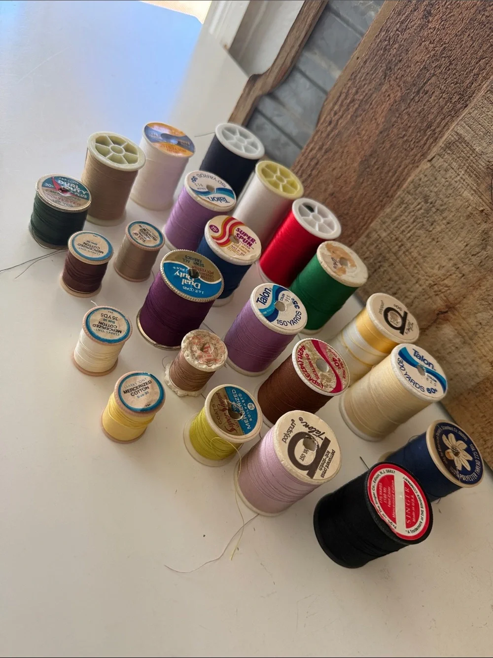 Floral Storage Box - Blue Cream with assorted random thread spools
